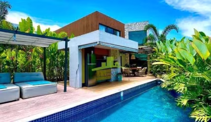 ALPHAVILLE LITORAL NORTE 1, Casa de Luxo à Venda, 340m², 4 Suítes, PORTEIRA FECHADA, Jardim Tropical, Automação, Piscina Gourmet. Alto Padrão!