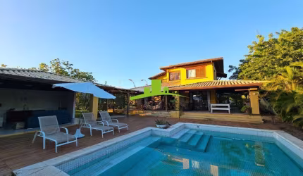 RESERVA IMBASSAÍ. Casa de Praia à Venda no Alto das Bromélias, 350m², 4 Suítes, Piscina Privativa, Área Gourmet, Lote 1.700m². Esquina, Mobiliada!