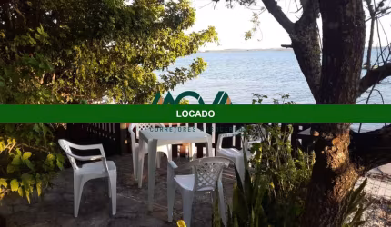 Alugo Casa Mensal frente para Baia da Babitonga e para Av.Beira Mar 5 em Itapoá