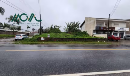 Terreno de Esquina no Balneário Princesa do Mar ? 384m², Próximo à Praia