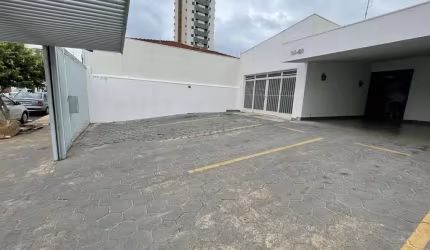 Casa comercial próximo ao Tauste da Rio Branco