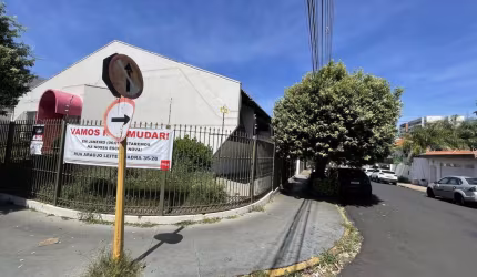 Casa comercial próximo a Getúlio Vargas.
