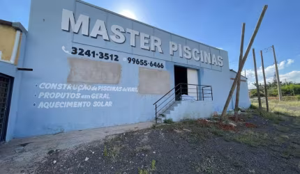 Barracão próximo a Comendador Martha
