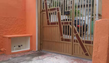 Sobrado para venda + 1 casa no terreno com 1 dormitório