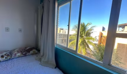 Apartamento Mobiliado com Vista para o Mar em Amaralina – Conforto e Segurança!