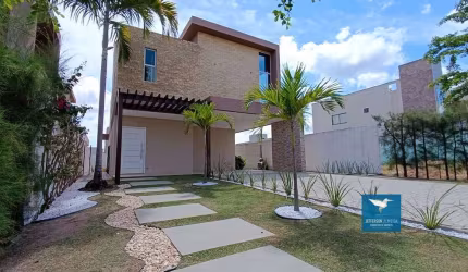 Casa Duplex Nova na Cidade Alpha (Terras Alphaville 02), 215m2, 04 Suítes, Varandão, Paisagismo, Lote 335,50m2, 01 Quarto/Gabinete no piso Inferior, Dependência de Empregada, 04 Vagas