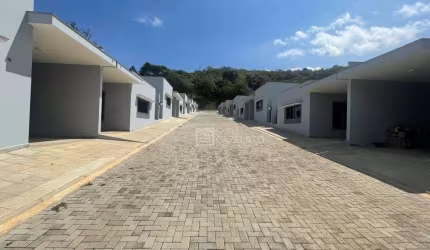 Casa com 2 dormitórios à venda, 82 m² por R$ 504.000,00 - Jardim Paraíso da Usina - Atibaia/SP