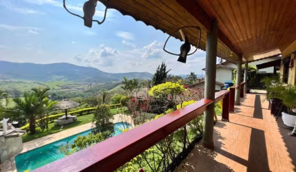 Casa com 4 dormitórios à venda, 278 m² por R$ 1.420.000,00 - Alpes D'Ouro - Bom Jesus dos Perdões/SP