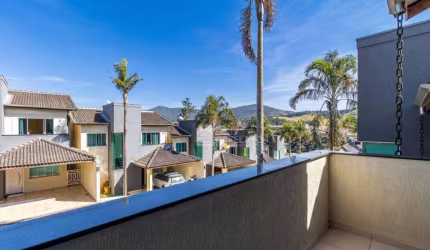 Casa com 3 dormitórios à venda, 200 m² por R$ 560.000,00 - Cidade Nova - Bom Jesus dos Perdões/SP