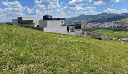 Terreno à venda, 300 m² por R$ 175.000,00 - Condomínio Alto da Floresta - Bom Jesus dos Perdões/SP