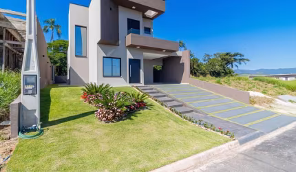 Casa com 3 dormitórios à venda, 181 m² por R$ 1.450.000,00 - Condomínio Alto da Floresta - Bom Jesus dos Perdões/SP