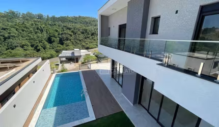 Casa com 3 Suítes à venda, 279 m² por R$ 2.200.000 - Condominio Quintas da Boa Vista - Atibaia/SP