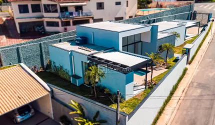 Casa com 3 dormitórios à venda, 235 m² por R$ 1.800.000,00 - Jardim Paulista - Atibaia/SP