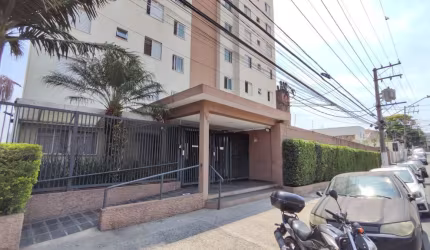 Apartamento com sacada 02 dormitórios e vaga