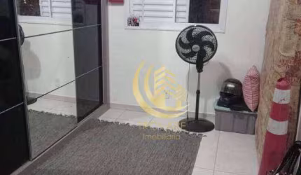 Apartamento com 2 dormitórios à venda, 78 m² por R$ 212.000,00 - Jardim Gurilândia - Taubaté/SP