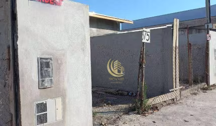 Casa com 2 dormitórios à venda, 66 m² por R$ 300.000,00 - Parque Senhor do Bonfim - Taubaté/SP