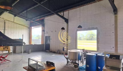 Galpão para alugar, 200 m² por R$ 8.700,00/mês - Quiririm - Taubaté/SP