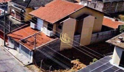 Sobrado com 3 dormitórios à venda, 118 m² por R$ 405.000,00 - Barranco - Taubaté/SP
