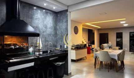 Sobrado com 3 dormitórios à venda, 148 m² por R$ 750.000,00 - Morada dos Nobres - Taubaté/SP