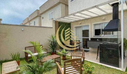 Casa com 3 dormitórios à venda, 93 m² por R$ 550.000,00 - Piracangaguá - Taubaté/SP