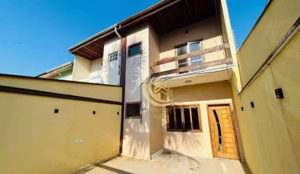 Sobrado com 3 dormitórios à venda, 130 m² por R$ 520.000,00 - Esplanada Independência - Taubaté/SP