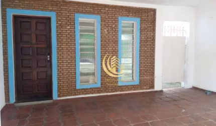 Sobrado com 3 dormitórios à venda, 126 m² por R$ 430.000,00 - Centro - Taubaté/SP