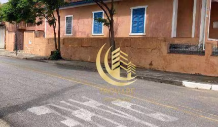 Casa com 4 dormitórios à venda, 200 m² por R$ 800.000,00 - Vila Jaboticabeira - Taubaté/SP