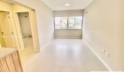 Apartamento para Venda em Florianópolis, Centro, 1 dormitório, 1 banheiro