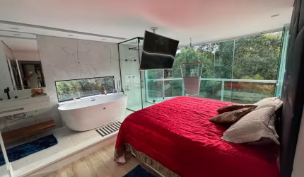 Belissíma Casa Semi Nova para Locação no Paraíso da Serra da Cantareira