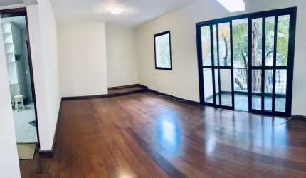 Apartamento com varanda/sacada a venda/permuta em Moema