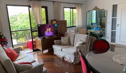 Apartamento COM CLOSET E VARANDA a venda/permuta na Vila Regente Feijó/Tatuapé