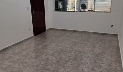 Sobrado COM VARANDA E SEMI MOBILIADO  a venda/permuta no Jardim Las Vegas em Santo André