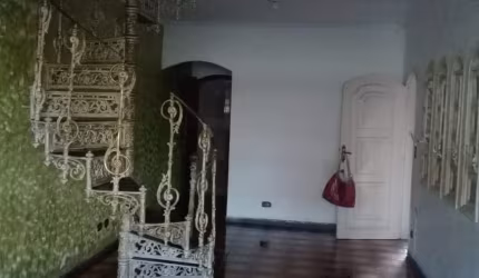 CASA À VENDA!!!