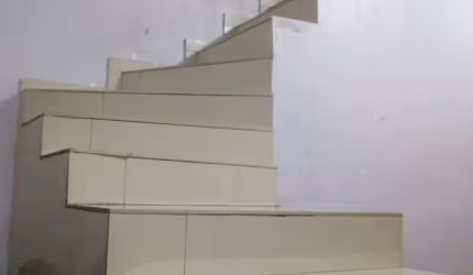 SOBRADO À VENDA!!!!