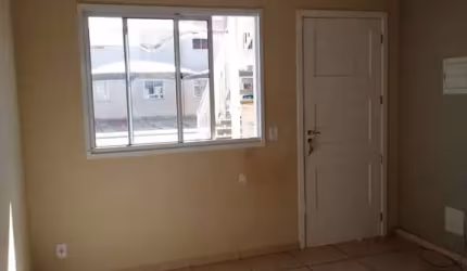 Casa em condomínio fechado com 2 quartos à venda no Parque Residencial Piracicaba, Piracicaba , 47 m2 por R$ 180.000