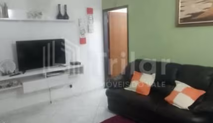 EXCELENTE CASA NO JARDIM SÃO JUDAS TADEU, COM 03 DORMITÓRIOS. DOCUMENTAÇÃO OK. R$405.000,00! VENHA CONHECER!