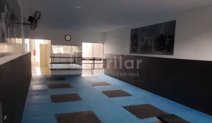 Ponto comercial sobrado em Caçapava!