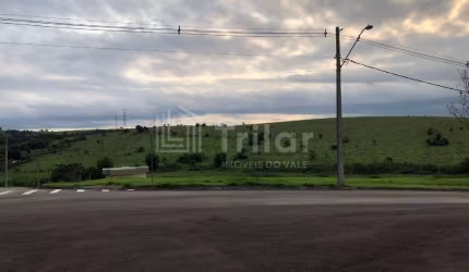Terreno de 402 metros em condomínio fechado de alto padrão em Caçapava!