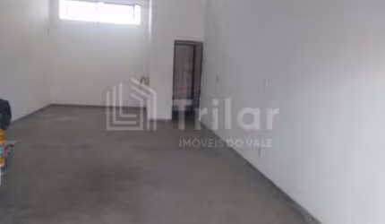 EXCELENTE PONTO COMERCIAL COM ESTACIONAMENTO NA FRENTE!!