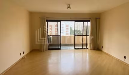Apartamento na Vila Adyana com 160 m²!