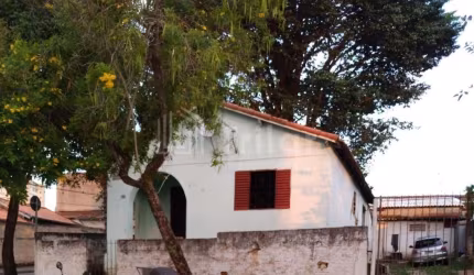 Casa com 2 Quartos  à Venda,  321m² de terreno  no Jardim Paulista
