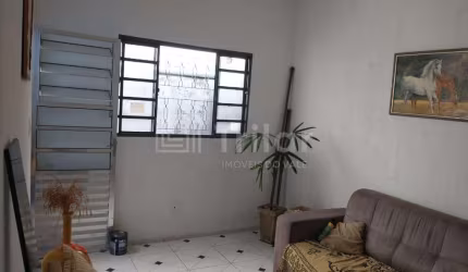 CASA COM 03 DORMITÓRIOS NO JD SANTA LUZIA!