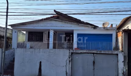 Casa no Alto da Ponte em Santana a venda