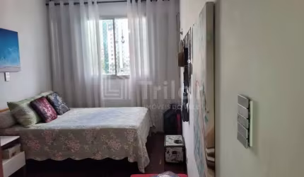 APTO NO CENTRO 1/4 - OPORTUNIDADE