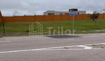 Excelente terreno comercial no Alphaville, localização estratégica!!