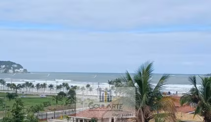 Apartamento cobertura duplex com 3 dormitórios sendo 2 suítes, terraço com piscina, churrasqueira e vista mar na praia da Enseada-Guarujá/SP.