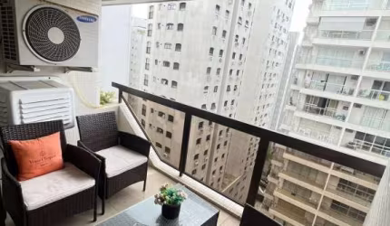 Apartamento Alto Padrão com sacada, 3 dormitórios sendo 1 suíte, na praia de PITANGUEIRAS - Guarujá/SP.