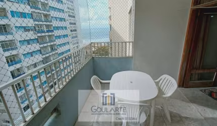 Apartamento alto padrão com 3 dormitórios sendo 1 suíte + dormitório de serviço, sacada vista lateral do mar na praia da Pitangueiras-Guarujá/SP.