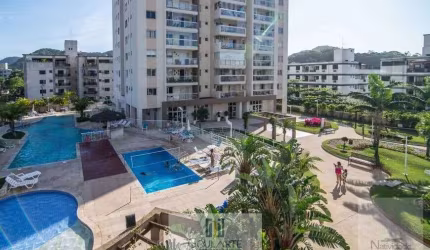 Apartamento Alto Padrão com acesso a sacada envidraçada, 3 dormitórios sendo 2 suítes, lazer completo no condomínio - ASTÚRIAS - Guarujá/SP
