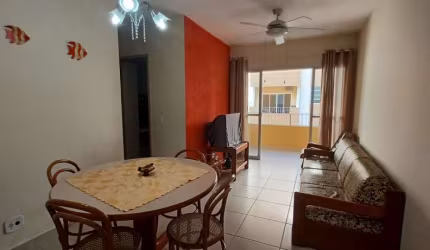 Apartamento padrão com 2 dormitórios à 200 metros do mar na praia da Enseada- Guarujá/SP.
